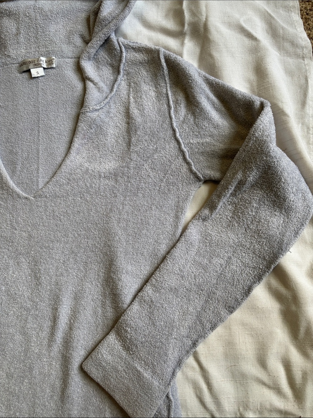 Barefoot Dreams Light Gray Hooded V-Neck Sweater - Picture 3 of 4